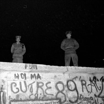 Berlin - East German Soldiers © Cambridge Jones