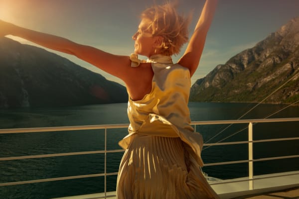 P&O Cruises © Jason Knott