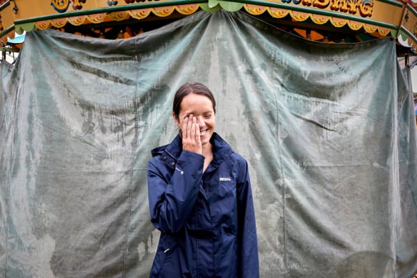 Kelly Jane on a rainy day © Zoe Norfolk